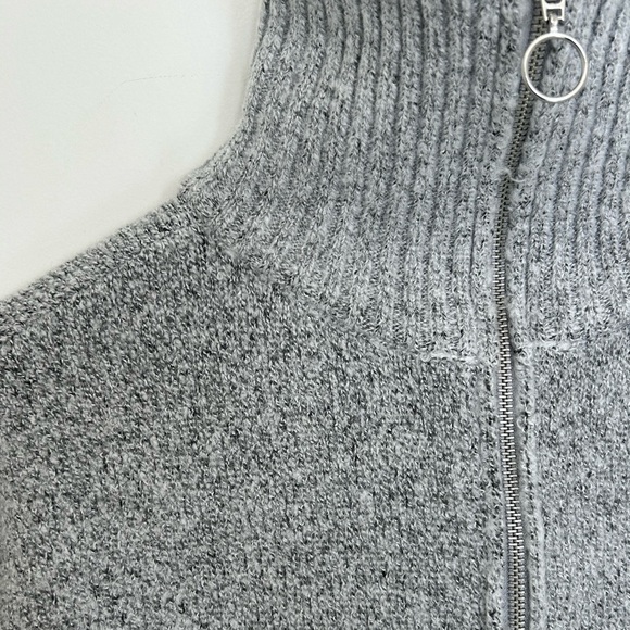 Love by Design Gray 1/4 Zip Sweater - Picture 4 of 7